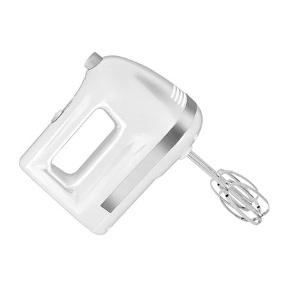 Batidora manual blanca RCA con 5 velocidades y dos batidores metálicos.