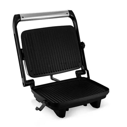 Sandwichera compacta Oster negra con placas antiadherentes y diseño de grill vertical.