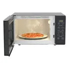 Microondas Whirlpool negro 20L con puerta abierta y pizza adentro, panel digital a la derecha.